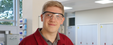 Dr Dan Skelson in the lab