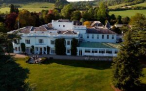 Image of Henley Business School's  Greenlands campus