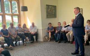 Vice-Chancellor addressing alumni