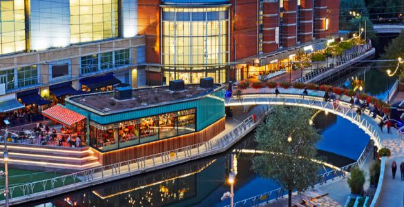 The Oracle Riverside in Reading at night