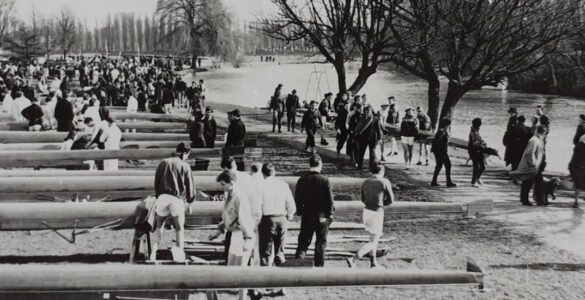 Black & white photo of an old Head of the River event